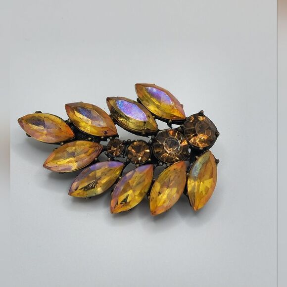 Antiqued Amber AB Rhinestone brooch - Picture 2 of 14